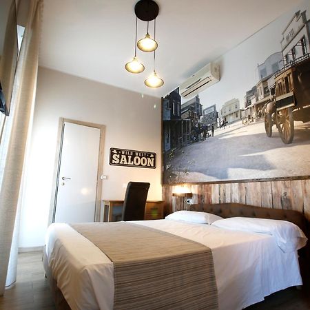 רימיני Hotel Fabrizio מראה חיצוני תמונה